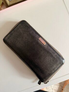 Kate Spade zipper wallet